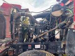 2007 Mack CHN613 showing 57,568 mi, 15,558 hrs - runs