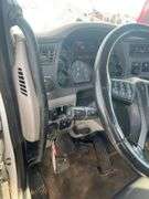 2014 Peterbilt 567 showing 44,798 mi, 5,118 hrs- runs