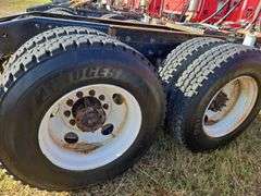 2008 Mack CHU613 52,535 mi, 8,497 hrs- runs