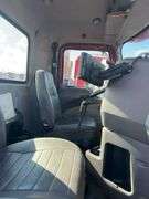 2008 Mack CHU613 52,535 mi, 8,497 hrs- runs