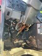 2015 Mack CHU613 showing 43,870 mi, 6,916 hrs - runs