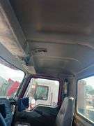 2007 Mack CHN613 showing 57,568 mi, 15,558 hrs - runs