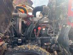 2015 Mack CHU613 showing 43,870 mi, 6,916 hrs - runs