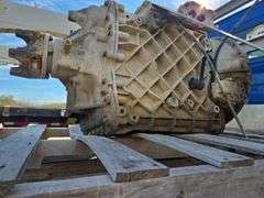 2010 Volvo VN showing 175,079 mi, hrs unknown - doesn't run