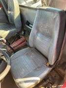 2012 Mack CHU613 showing 33,805 mi, 13,042 hrs -