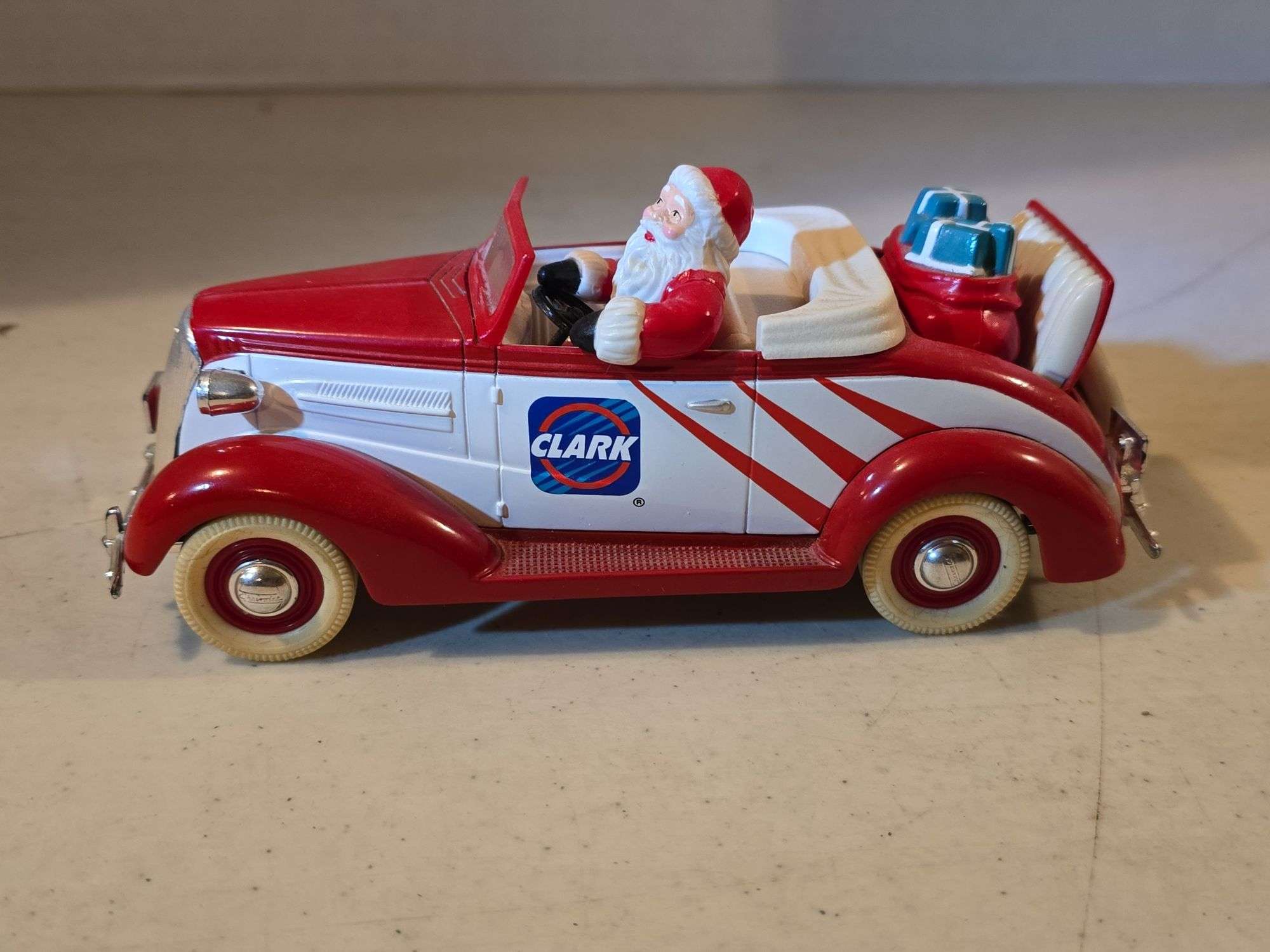 CLARK MOTOR OIL SANTA CAR BANK DIE CAST