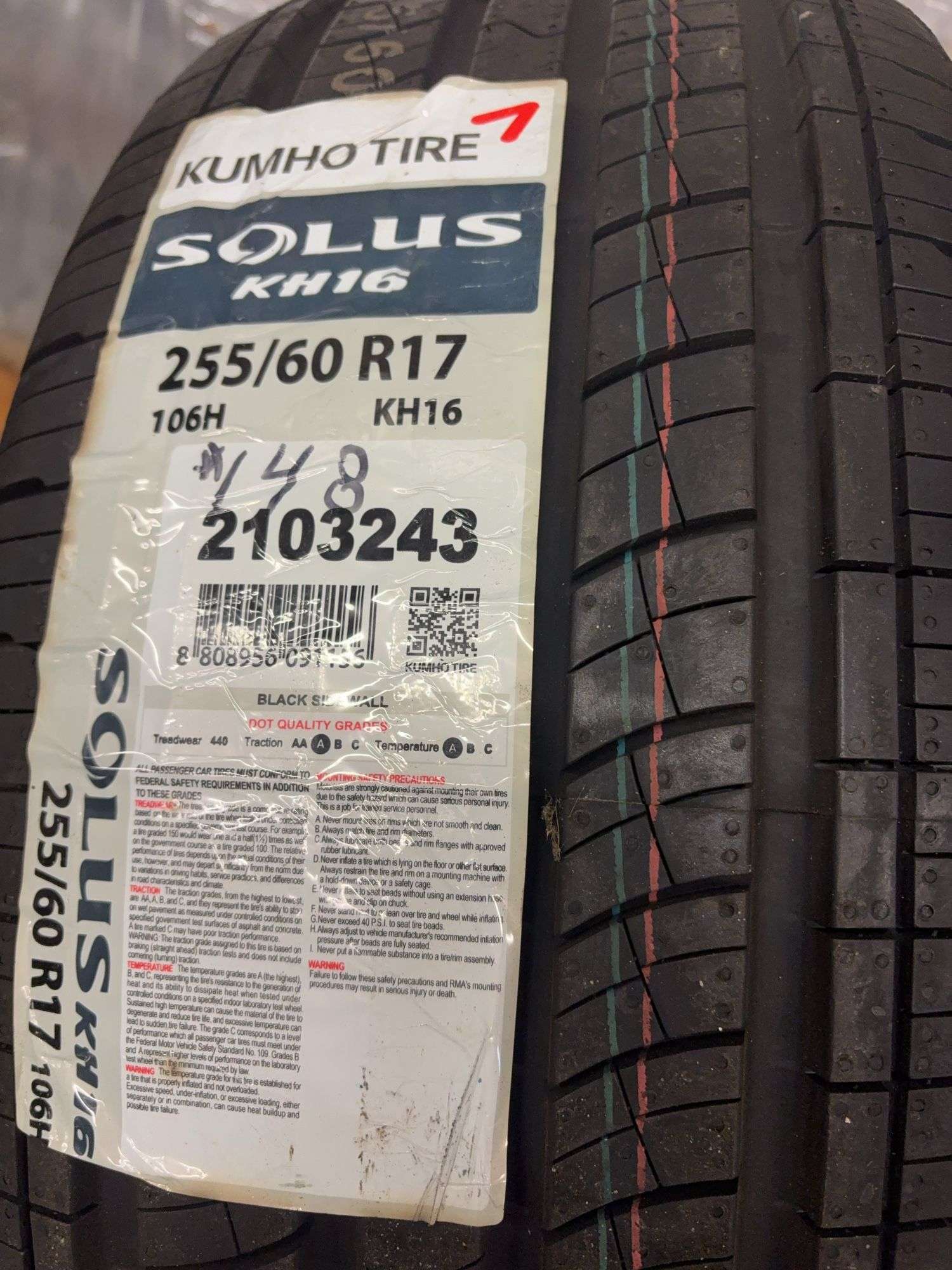 (2) tires like new - 255/60/17
