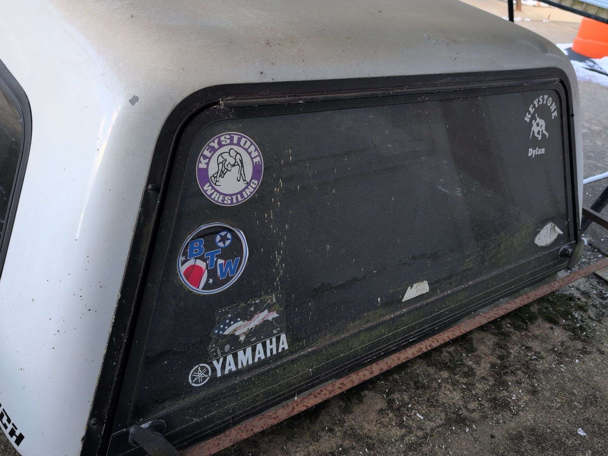 Ranch white truckbed cap - 6' long, 6' wide