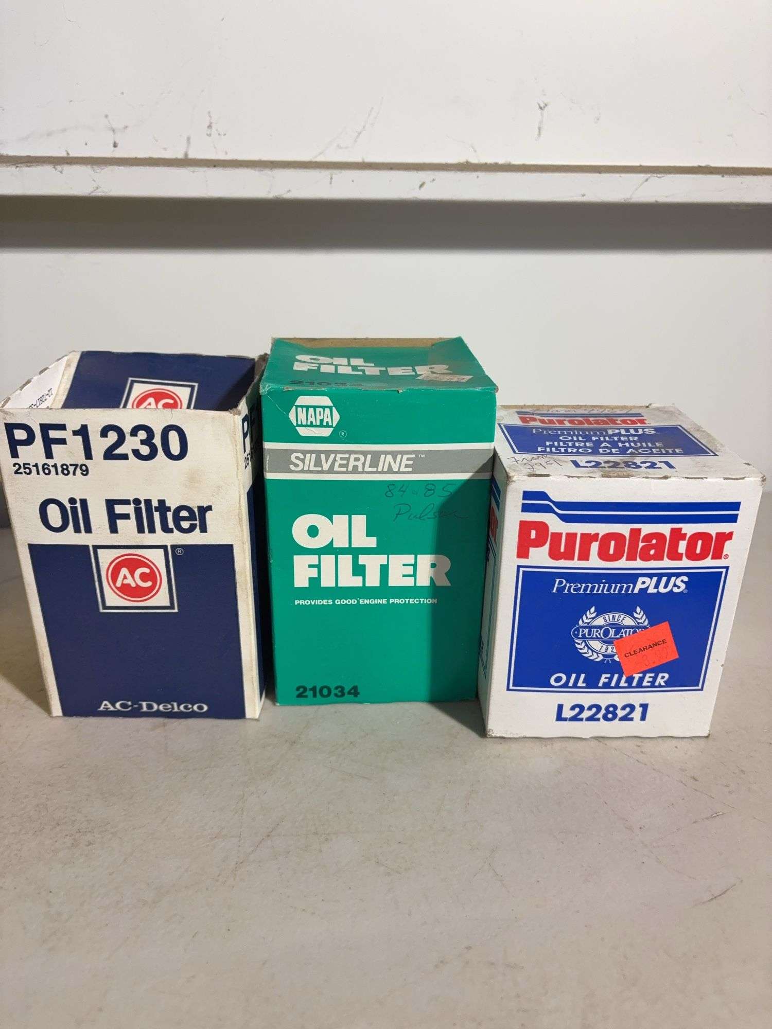 (6) Oil filters, Pennzoil, Purolator and more