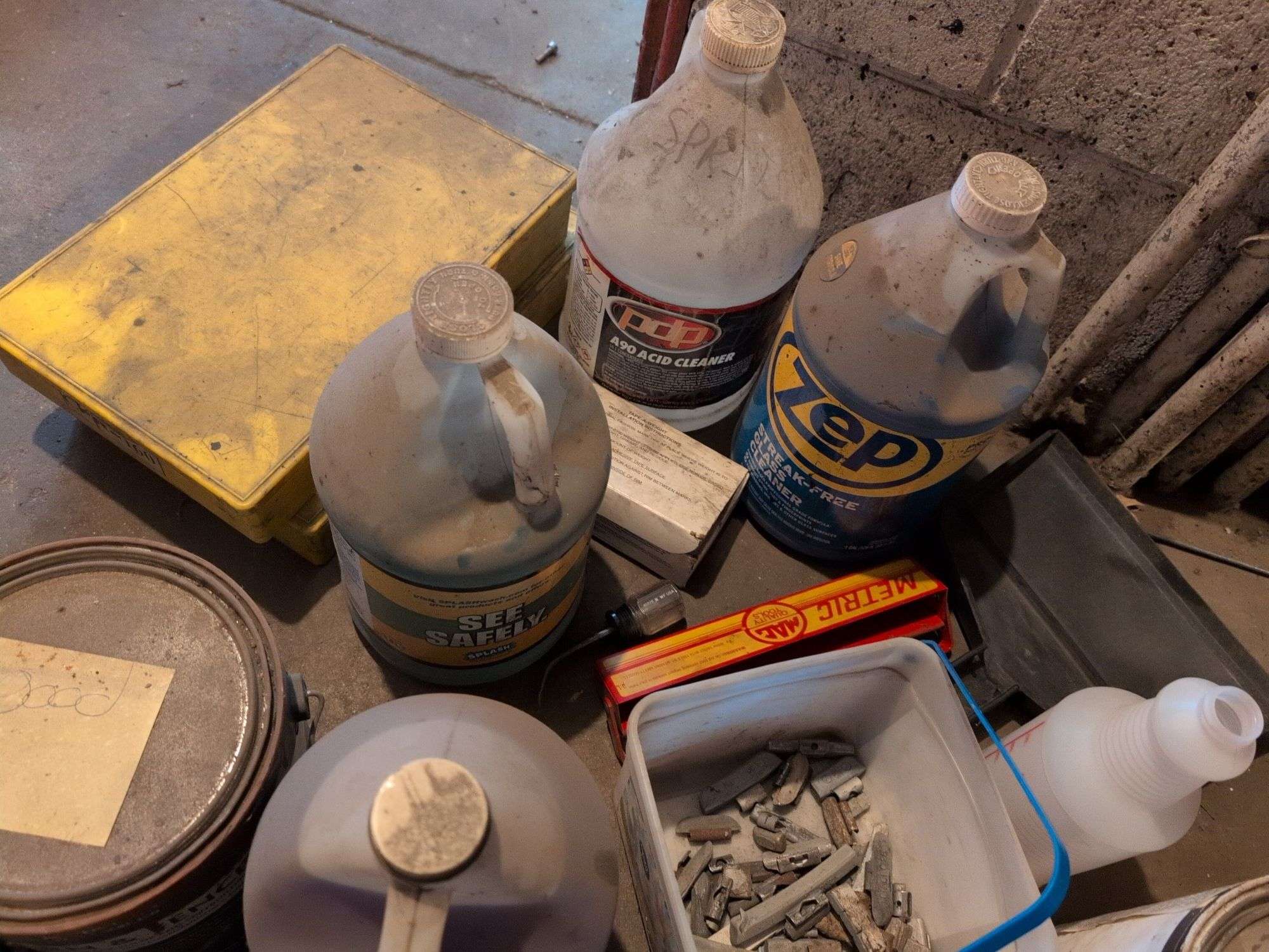 Cleaners, socket set, and more