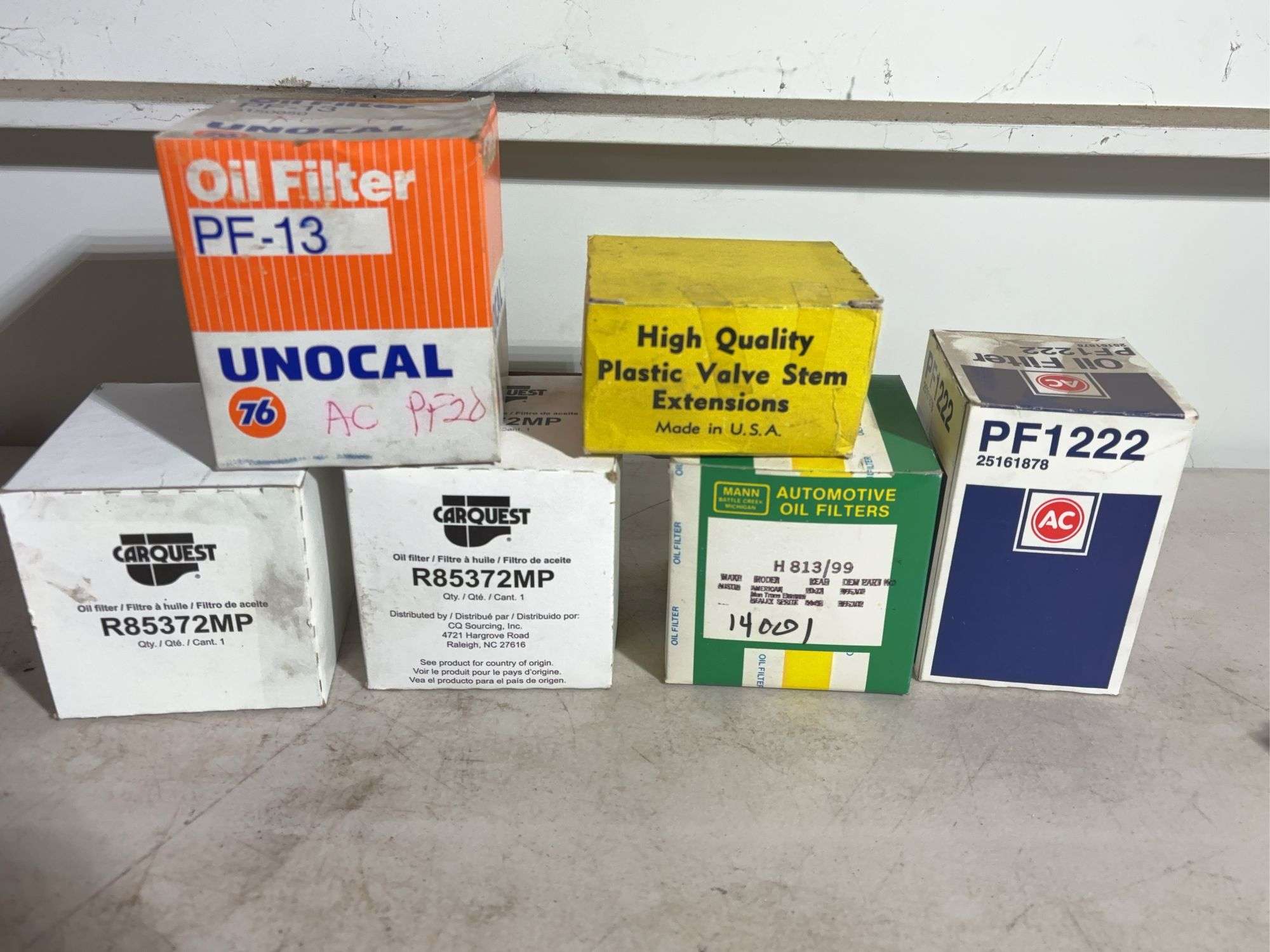 (6) Oil filters -Carquest, Unocal and more