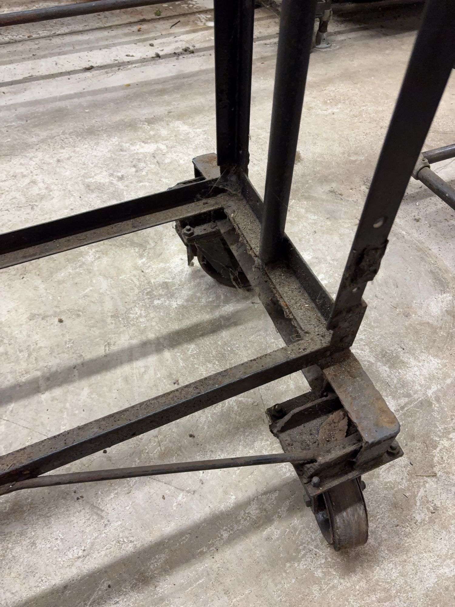 Metal tire rack on wheels - 75" x 14" x 72"