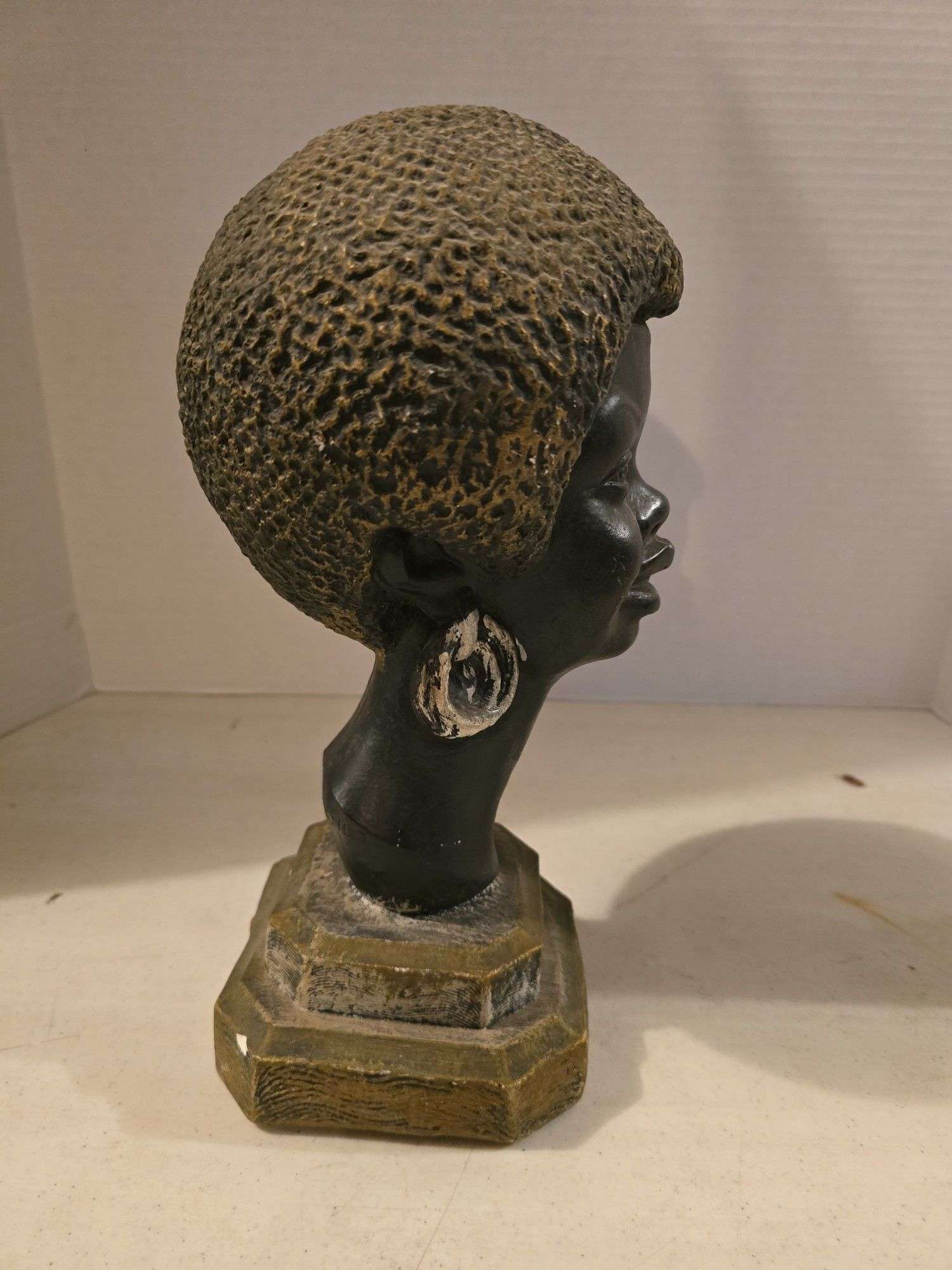 VINTAGE BLACK AFFRO GODDESS CERAMIC SCULPTURE 13" TALL