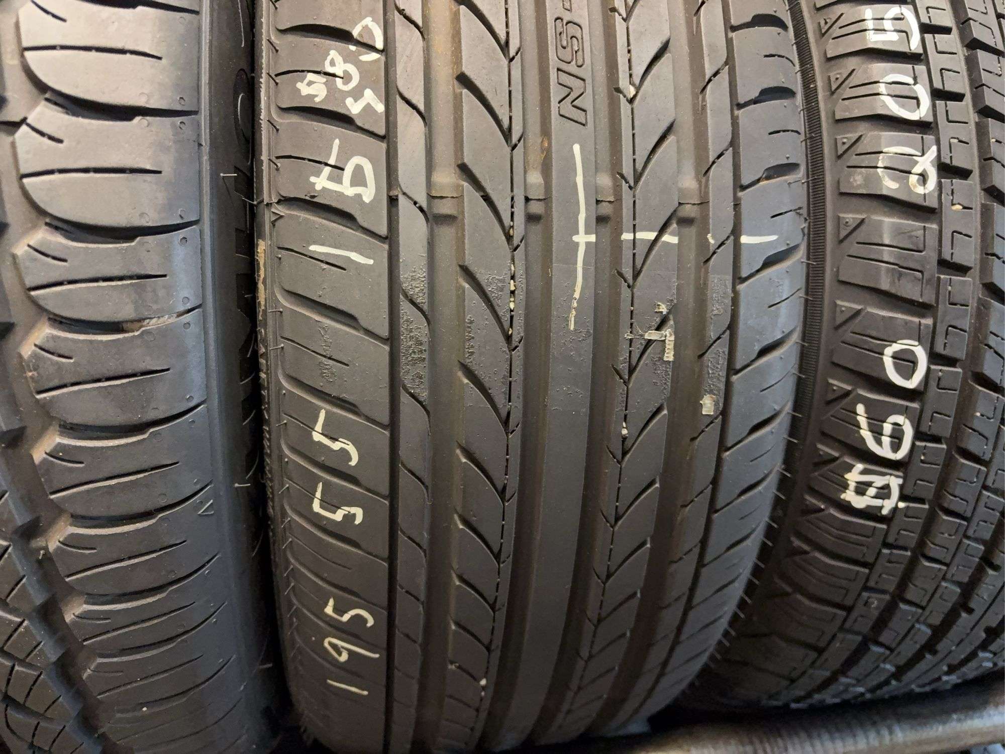 (4) miscellaneous 15" tires like new - see photos