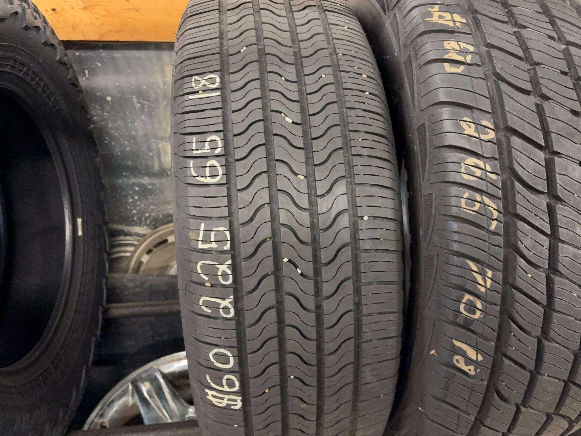 (3) miscellaneous tires like new - see photos