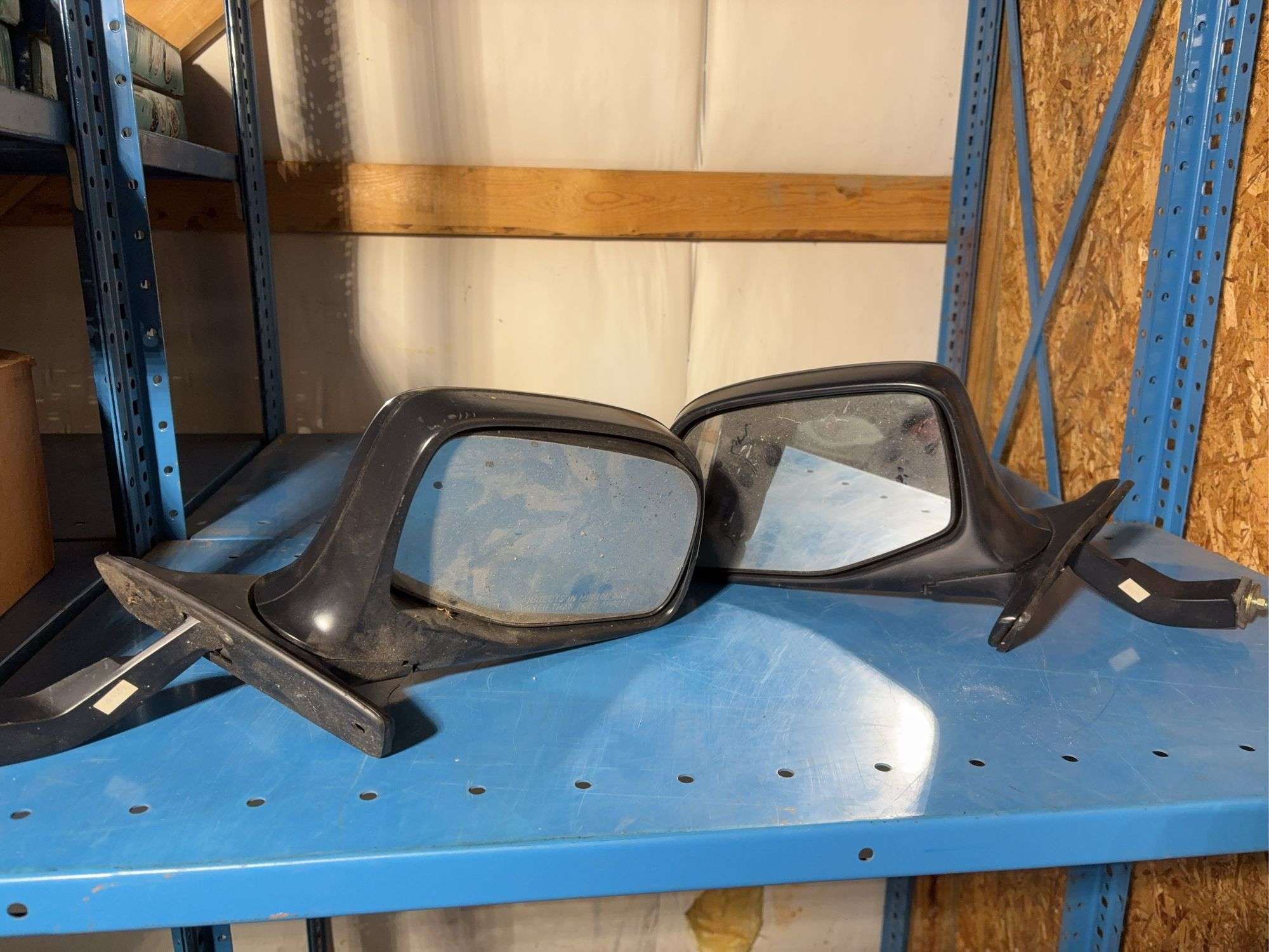 (2) matching car mirrors