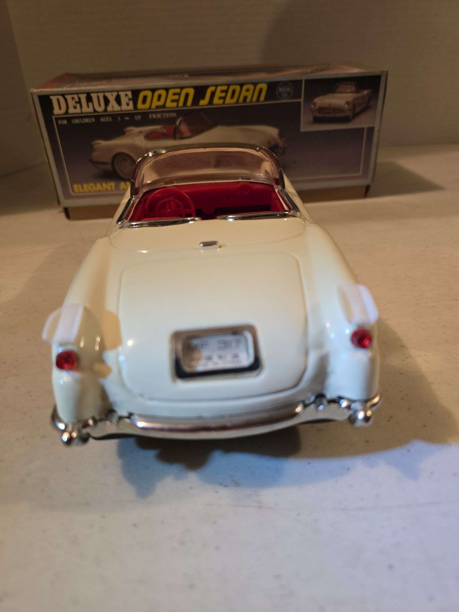 DELUXE OPEN SEDAN METAL FRICTION CAR WITH BOX