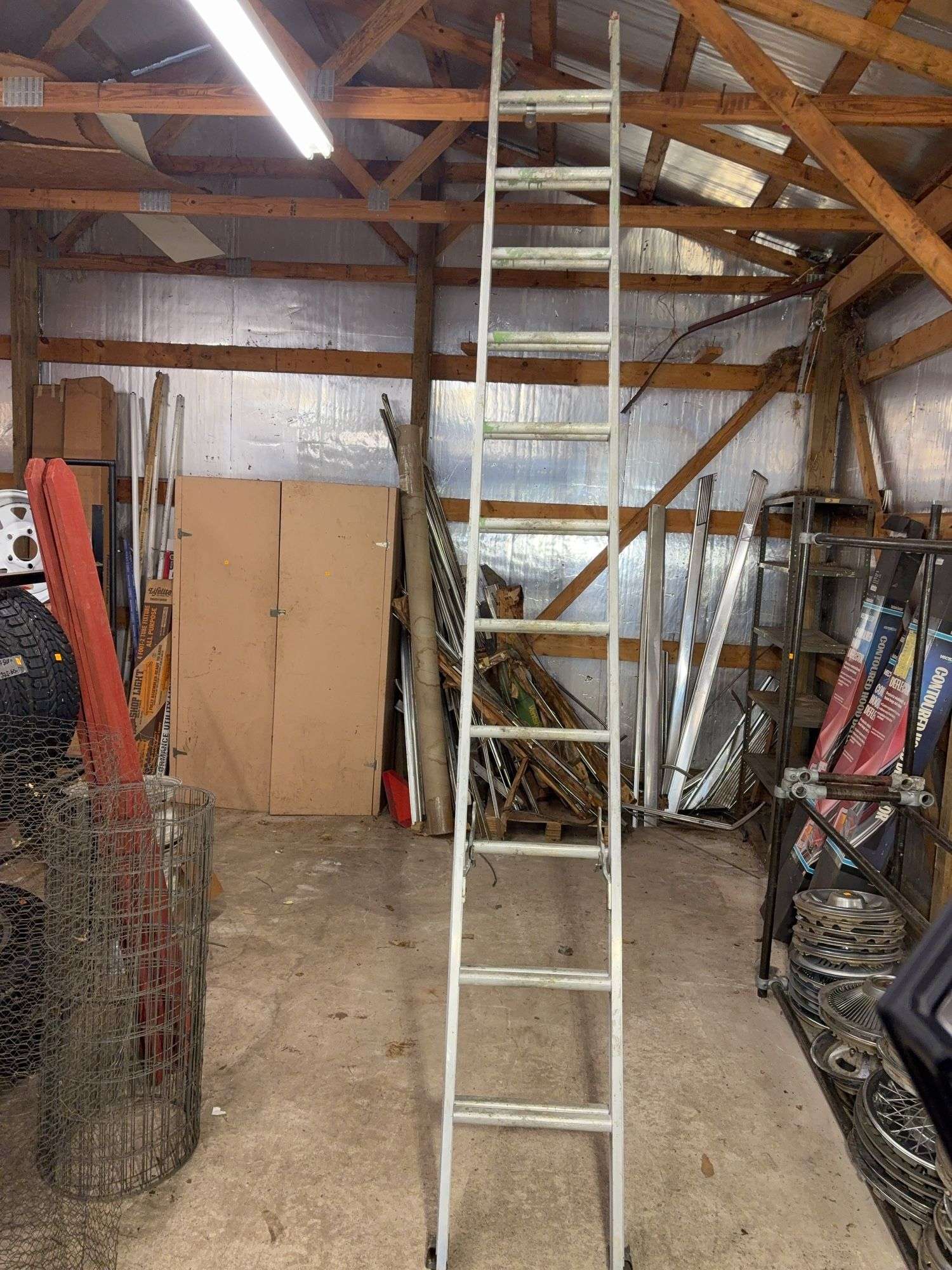 12' extension ladder - 24' fully extended