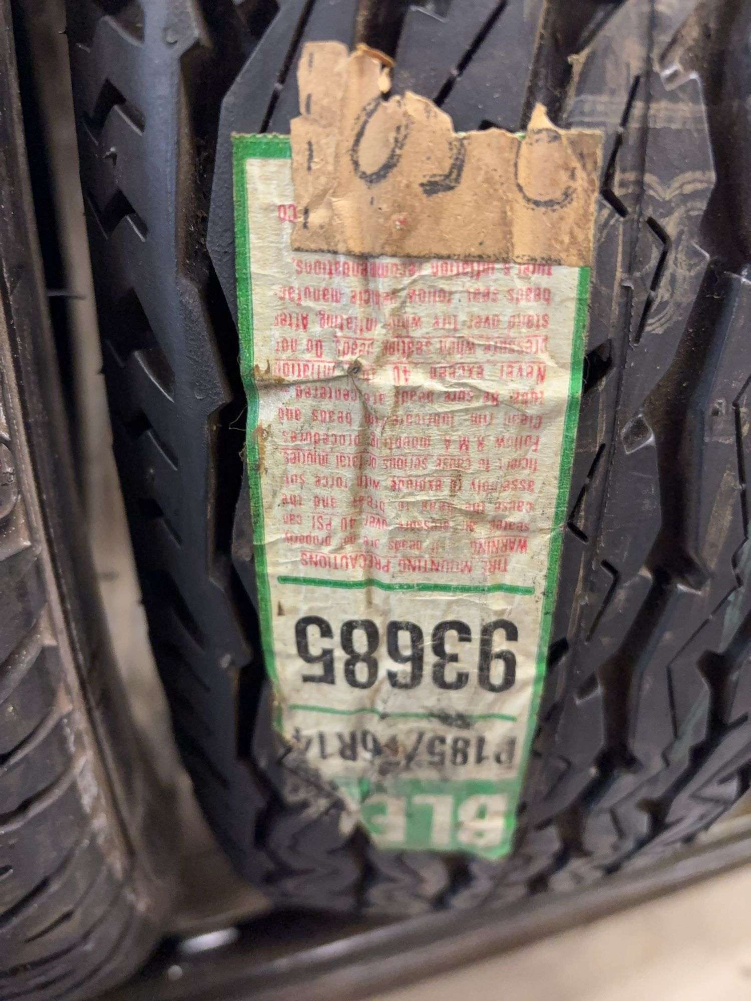 (3) miscellaneous tires like new - (2) 185/75/14 and 185/75/14