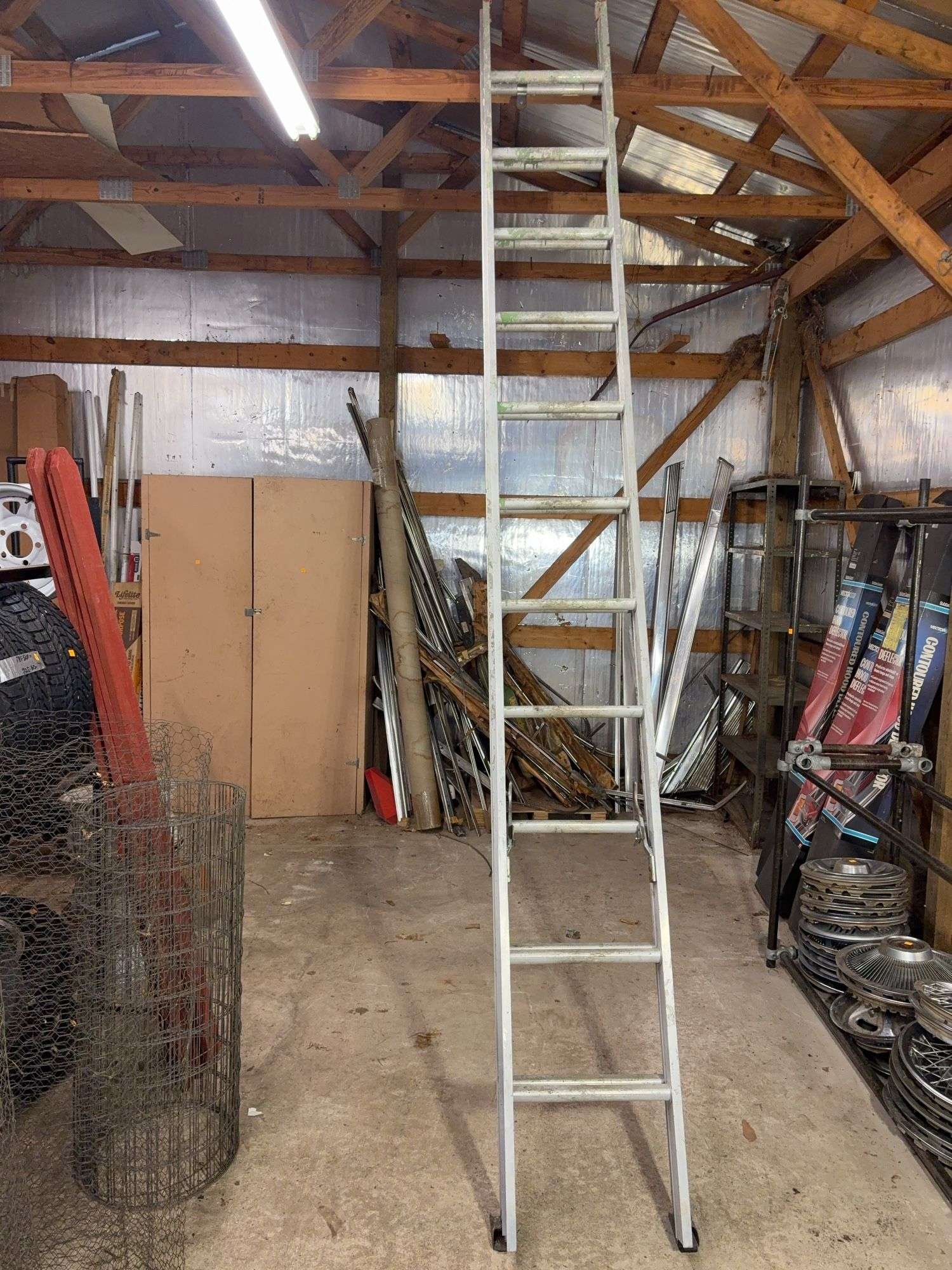 12' extension ladder - 24' fully extended