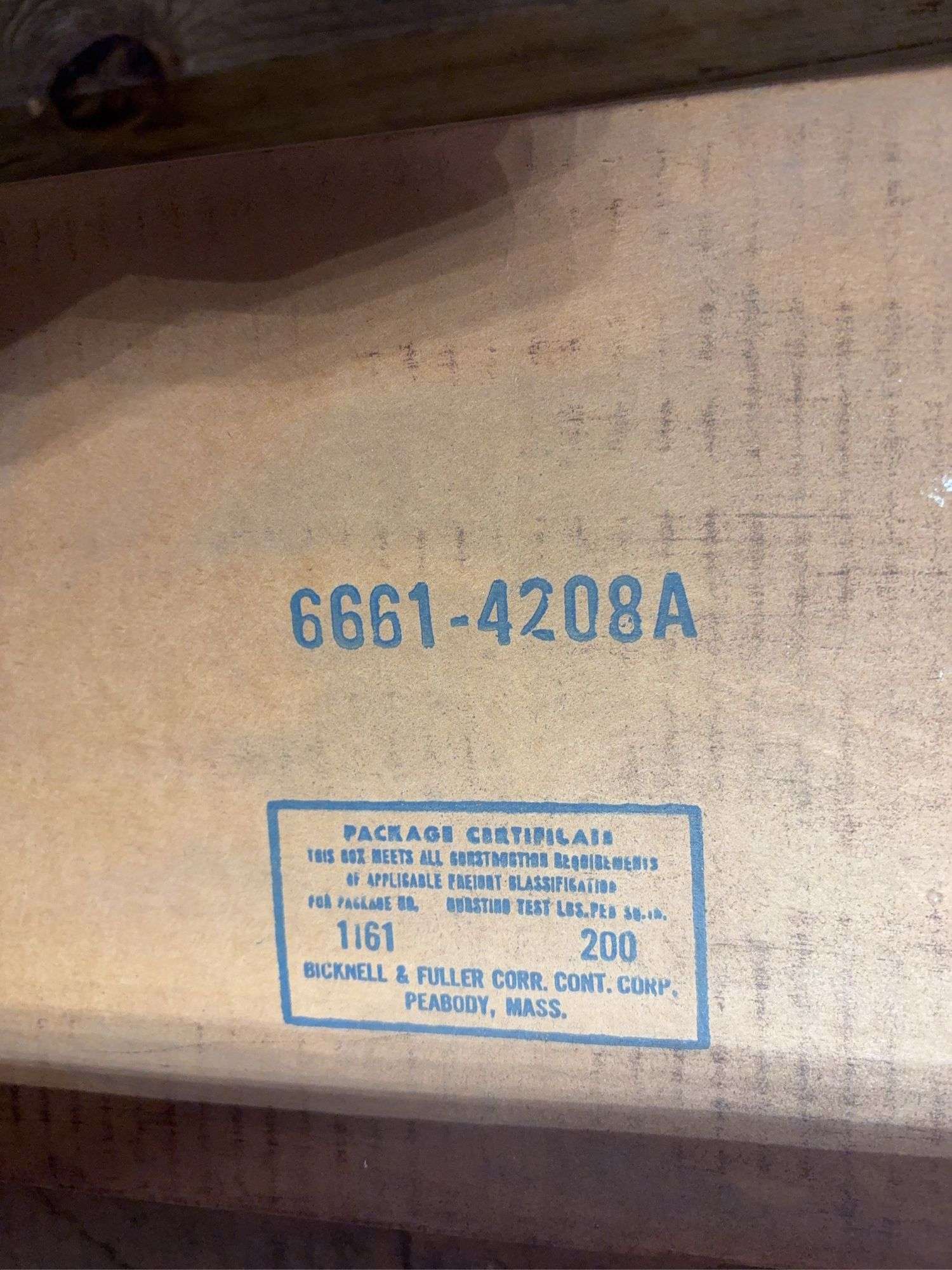 Large assortment of shop light bulbs of various sizes - see photos