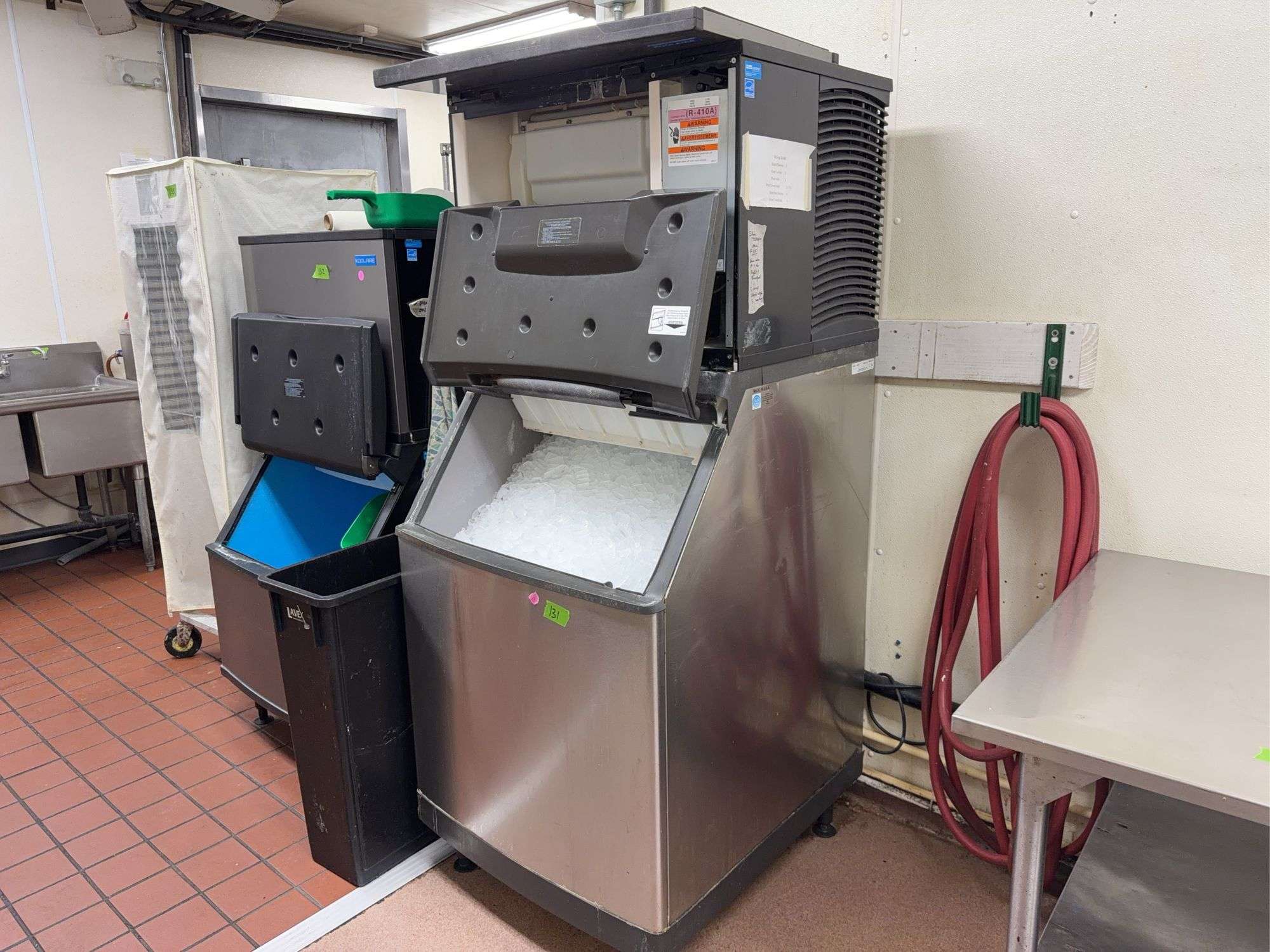 Koolaire S570 - Ice Maker and bin