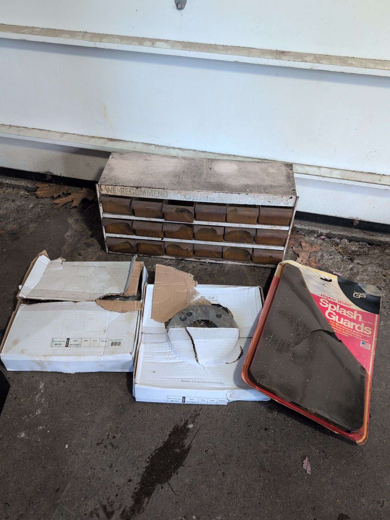 (2) brake rotors, hardware organizer, and splash guards