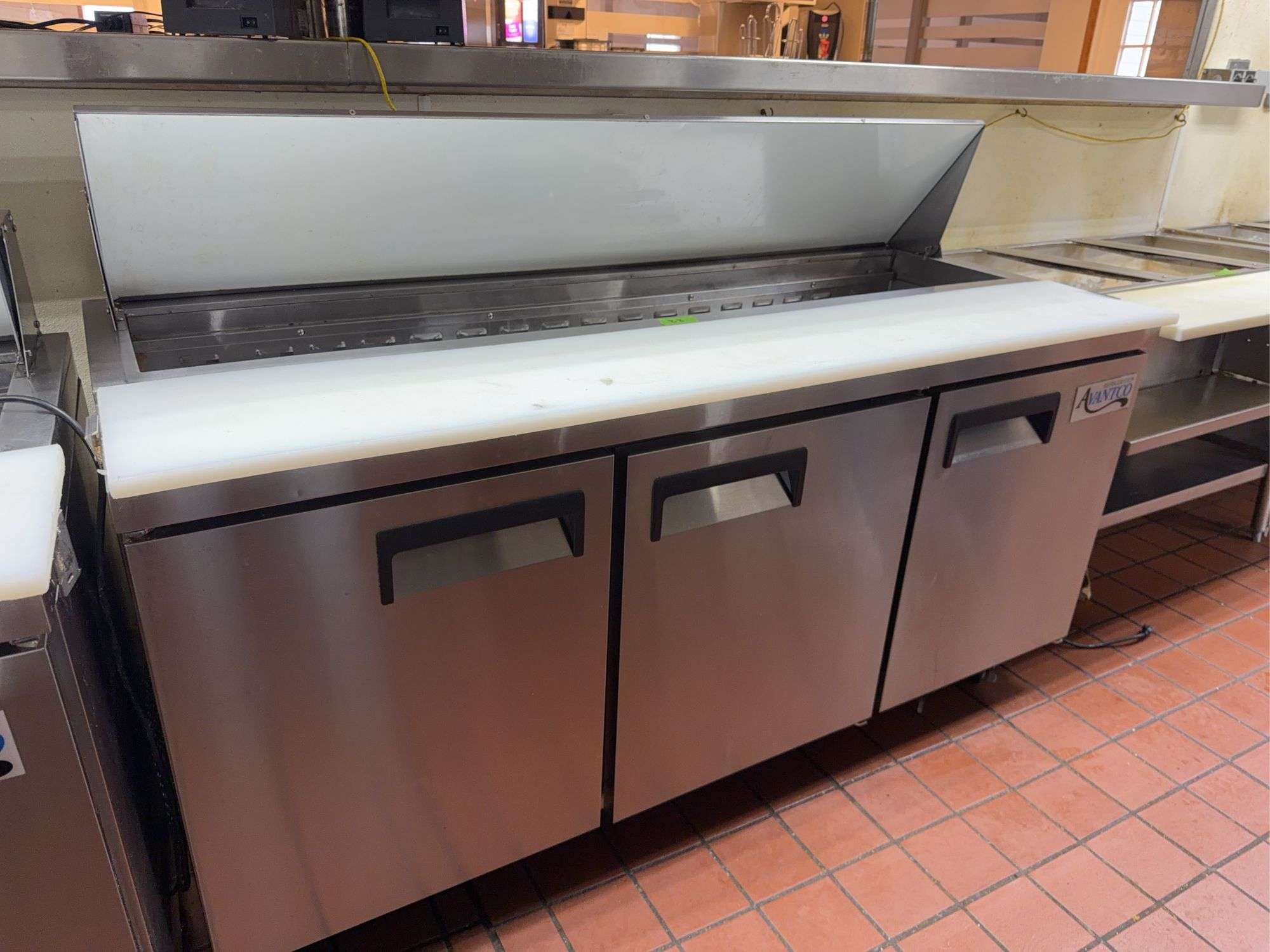 Avantco Refrigerated Prep Table
