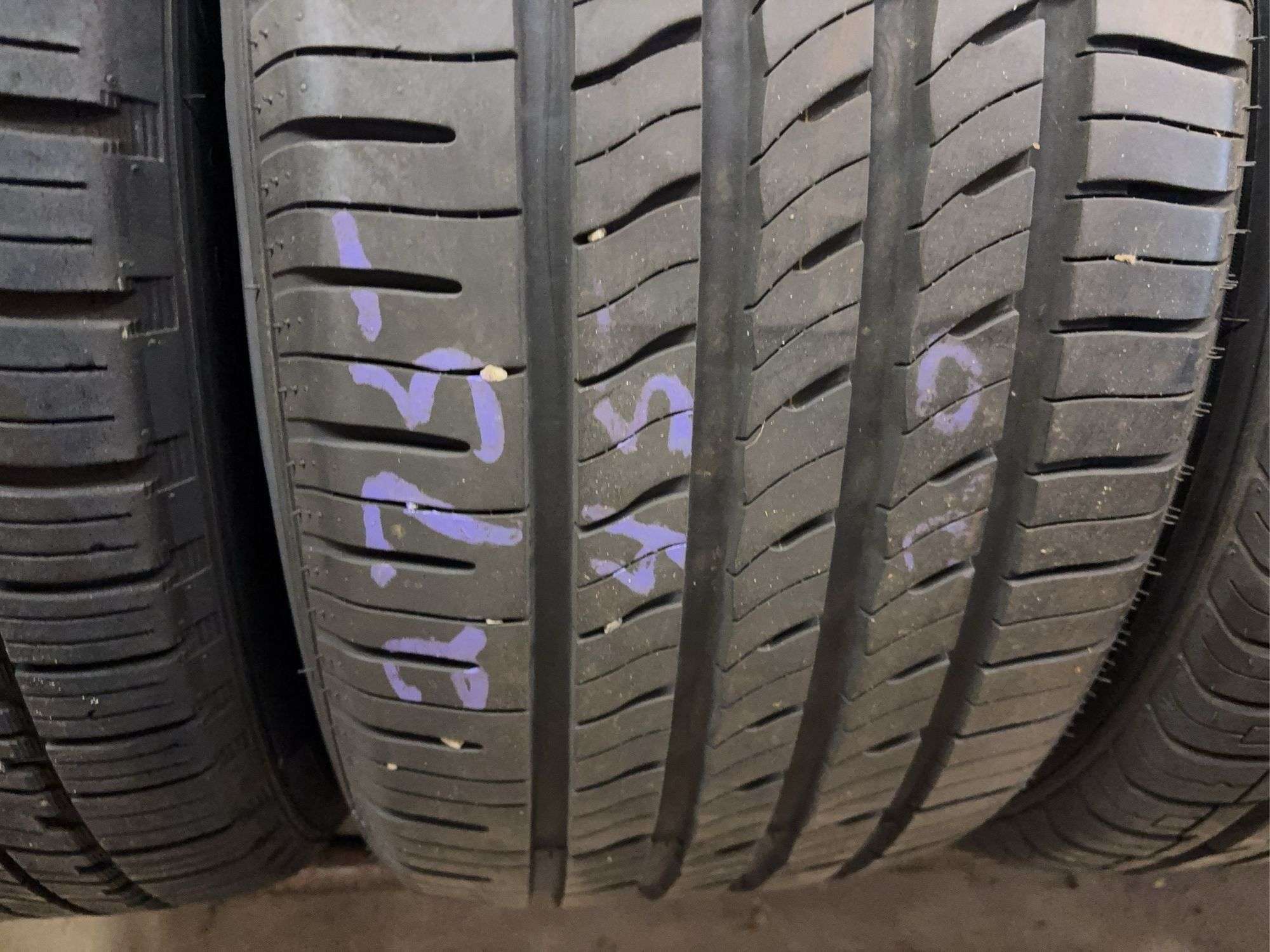 (4) miscellaneous tires like new - see photos
