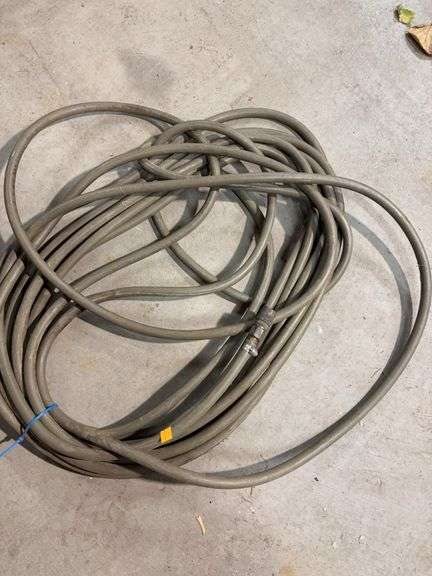 (2) air hoses - as is