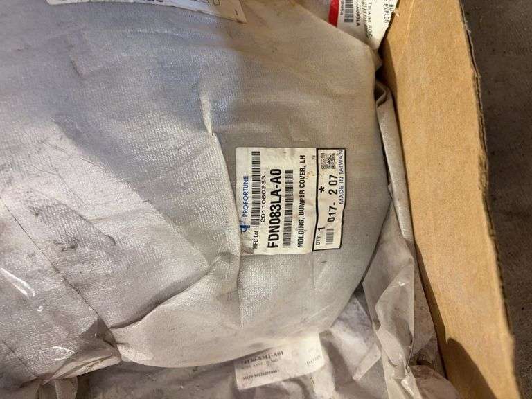 Box of car parts -mirror, bumper covers, Auto Lamps and more -See photos