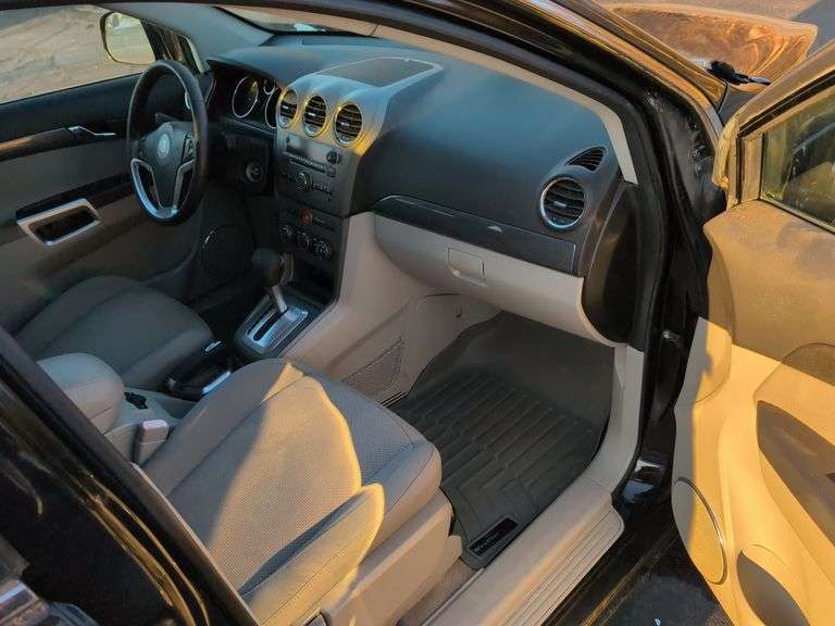 2008 Saturn Vue SW - showing 125,456 miles - runs good