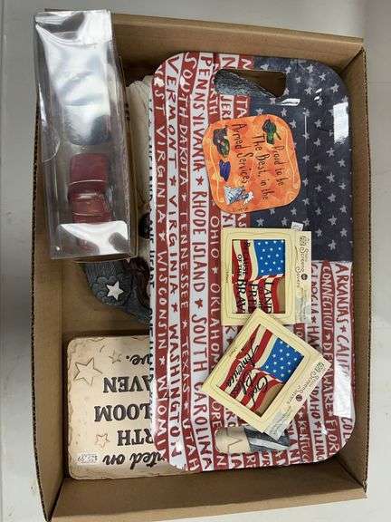 USA THEMED LOT- TRAY, SCREEN SAVER & MEMORY MAKERS - ALL NIB