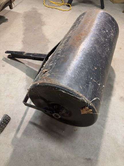 Lawn roller - 3' wide