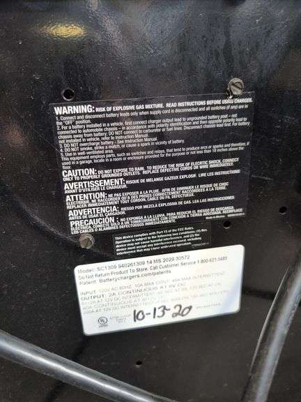 Schumacher battery charger machine - untested