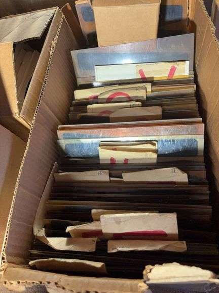 Assortment of 6" and 8" letters for advertisement signs