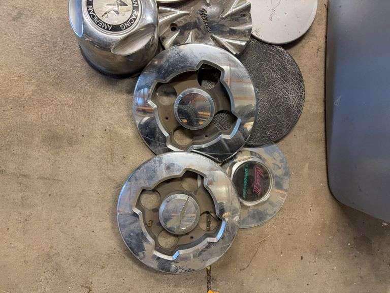 Tote miscellaneous hub caps and parts -American Racing, Ultra, Boyd’s and more
