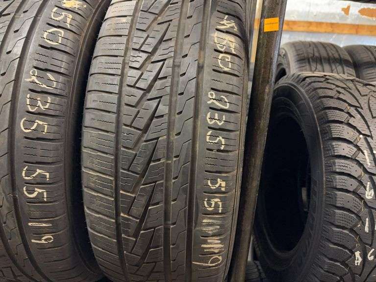(2) tires like new - 235/55/19