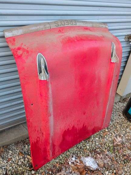 Fred’s vehicle hood - 45" x 52"