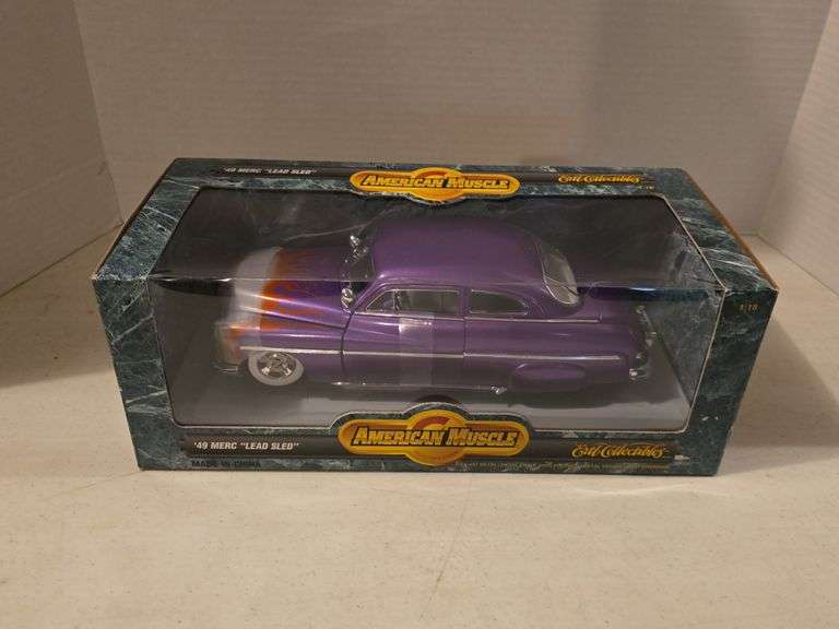 ERTL 1949 MERCURY LEAD SLED MUSCLE CAR 1:18 SCALE IN BOX