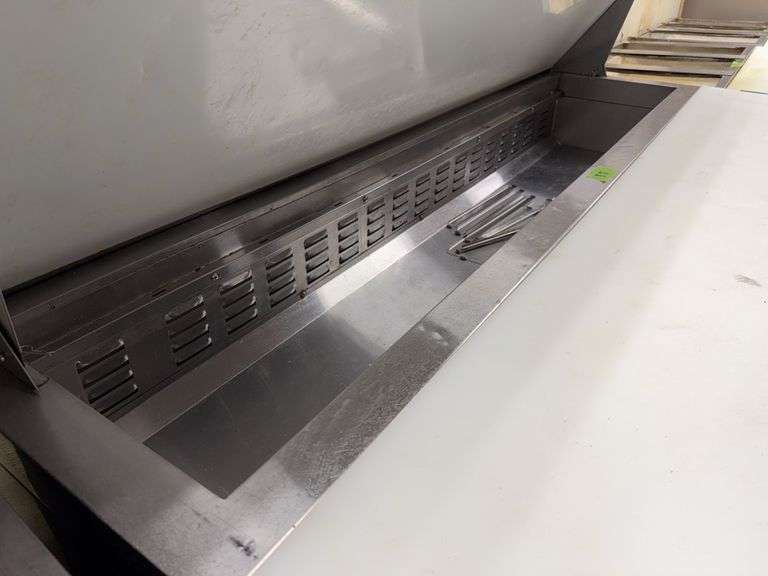 Avantco Refrigerated Prep Table