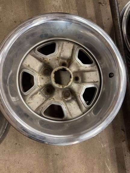 (2) 15” wheel rims