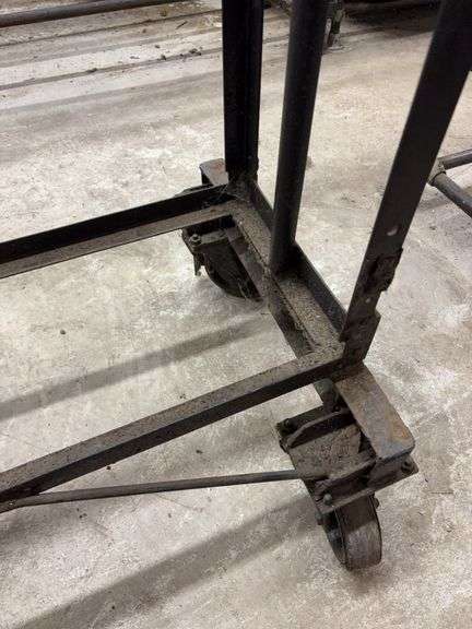 Metal tire rack on wheels - 75" x 14" x 72"