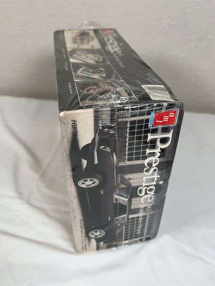 AMT PRESTIGE STUDEBAKER MODEL