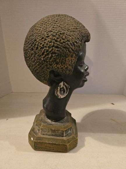 VINTAGE BLACK AFFRO GODDESS CERAMIC SCULPTURE 13" TALL