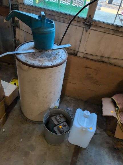 Drum, threaded handle, and more