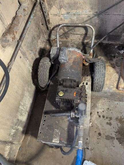 Pressure washer - as is