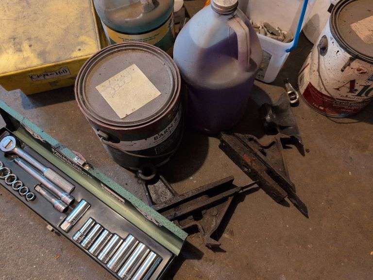 Cleaners, socket set, and more