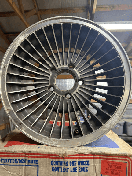 (4) 1978 Thunderbird wheel rims in boxes - see photos