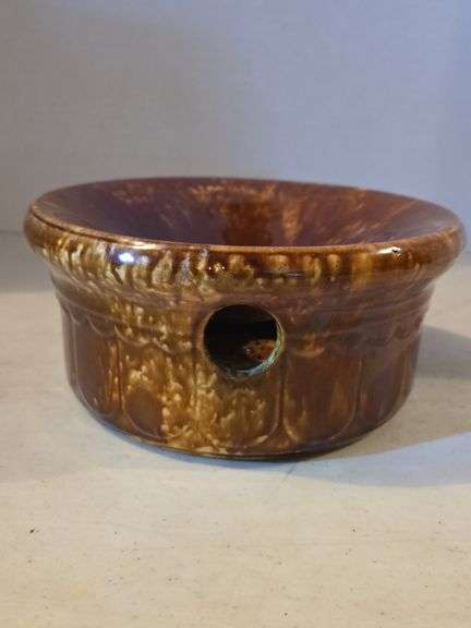 VINTAGE POTTERY SPITTOON